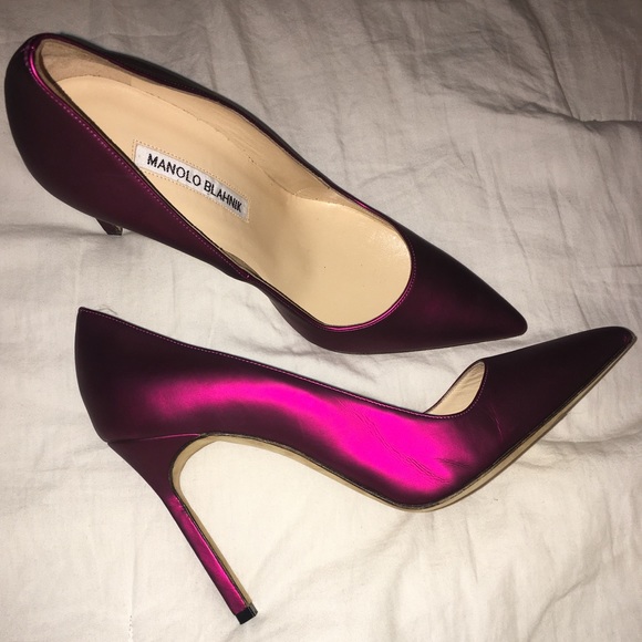 New authentic - Picture 2 of 2